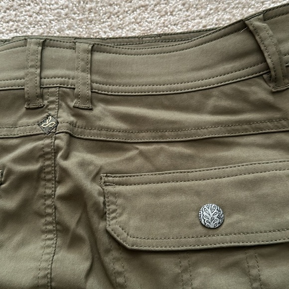 Prana Halle skort size 8. Skirt with built in shorts. - Picture 2 of 5